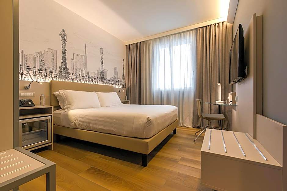 43 Station Hotel