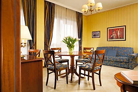 Classic One-Bedroom Apartment