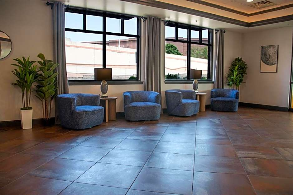 Wyndham Bloomington - Mall of America