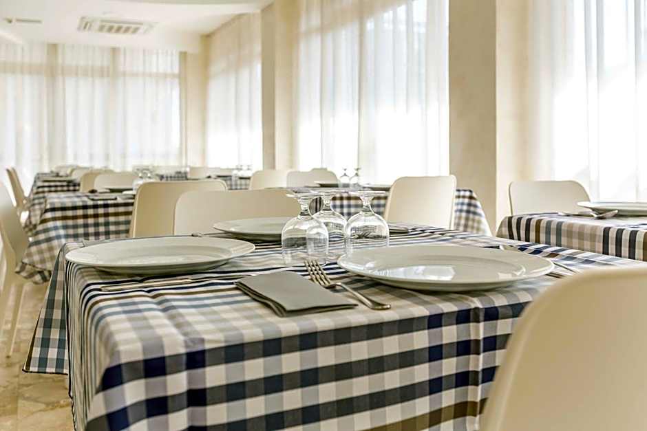 Hotel Ribot