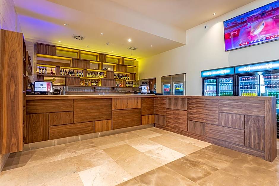 Hotel Nais