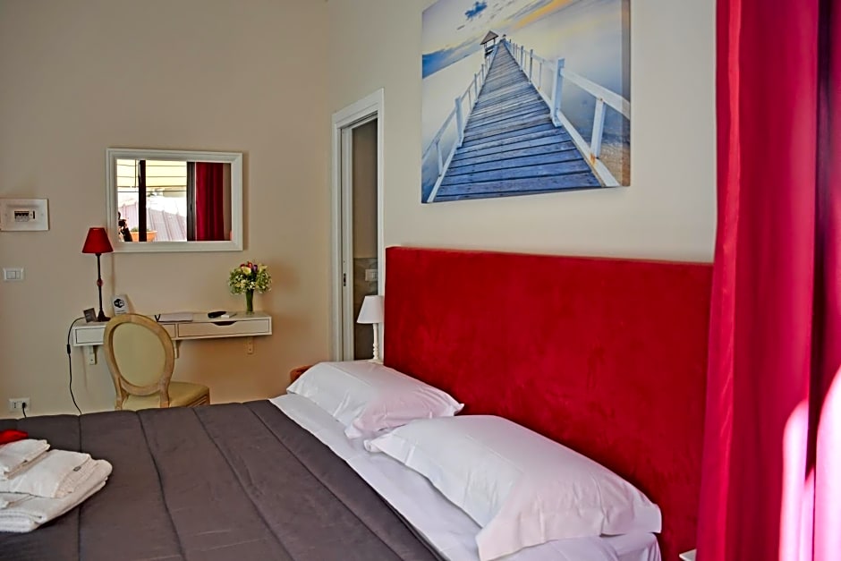 B&B Romeo Luxury Rooms