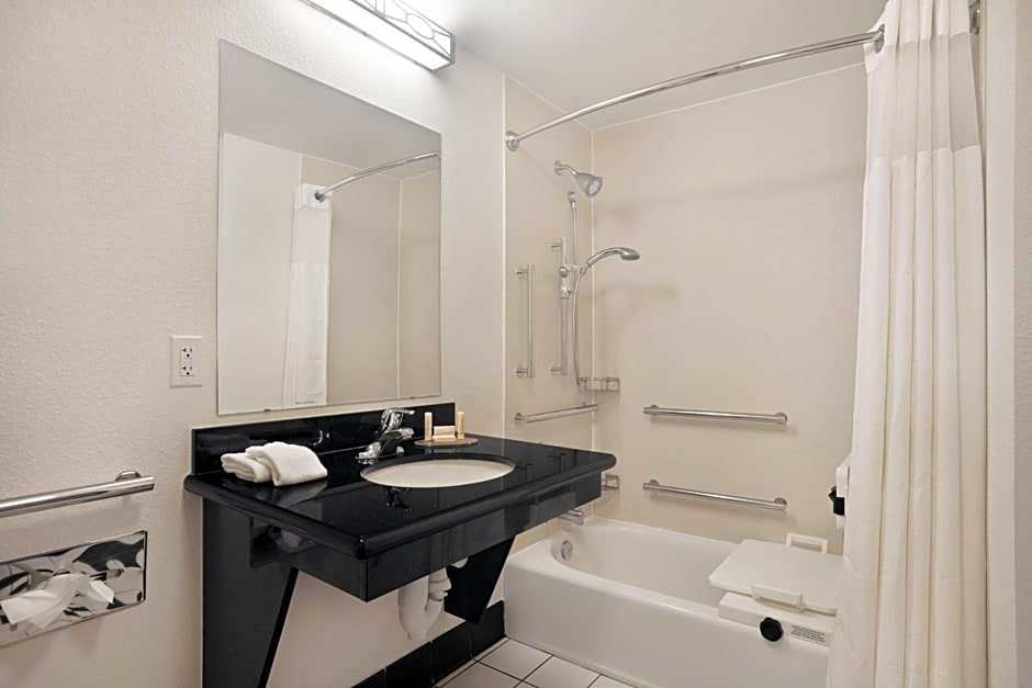 Fairfield Inn and Suites by Marriott Saint Augustine I-95