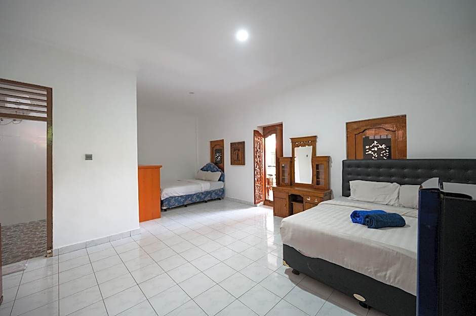 Ceria Guesthouse Seminyak Mitra RedDoorz