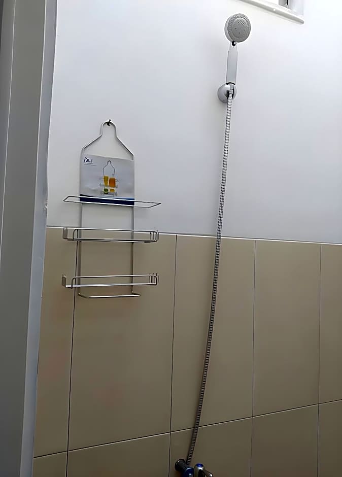 Guesthouse Berlian Batang Syariah near Kampung Kalisalak Park