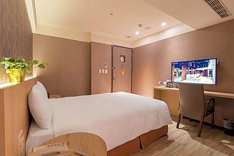 Standard Double Room without Window