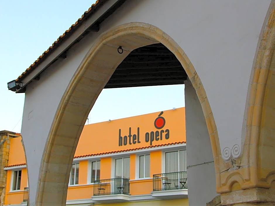 Hotel Opera