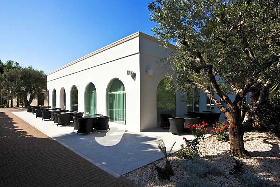 Giardino Dei Pini - Boutique Hotel