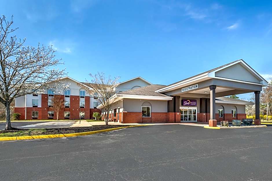Sleep Inn & Suites