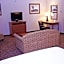 Holiday Inn Express Hotel & Suites Pierre-Fort Pierre By IHG