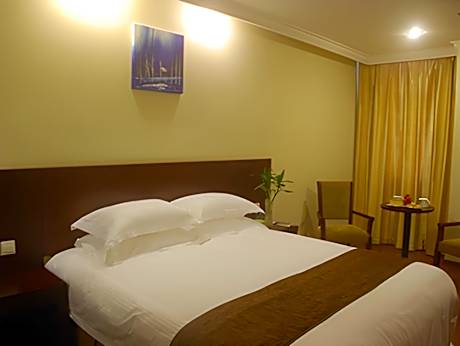 GTI - 1 Bed Guest Room, 1.5M Bed