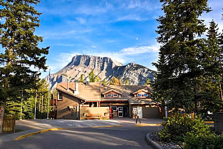HI-Banff Alpine Centre