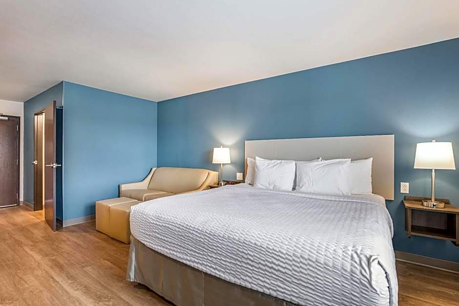 WoodSpring Suites Chicago Midway