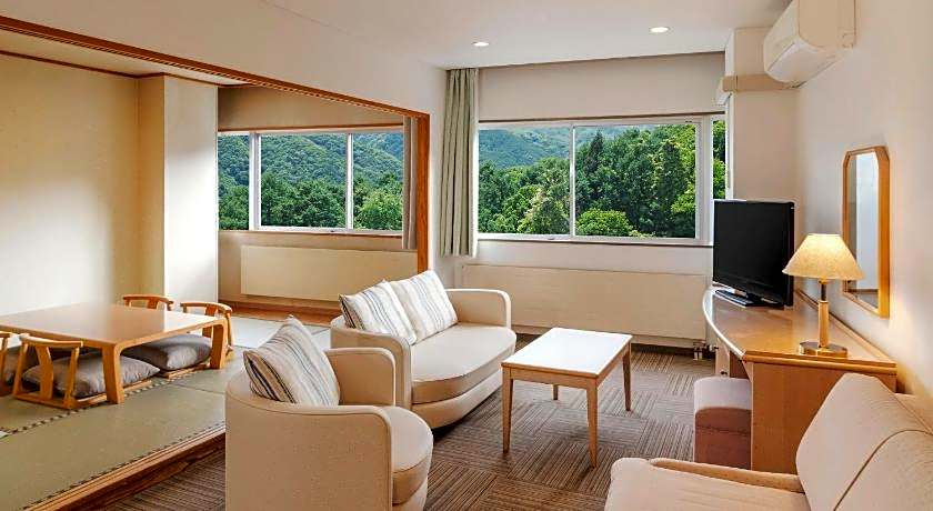 AZUMINO KOGEN RESORT