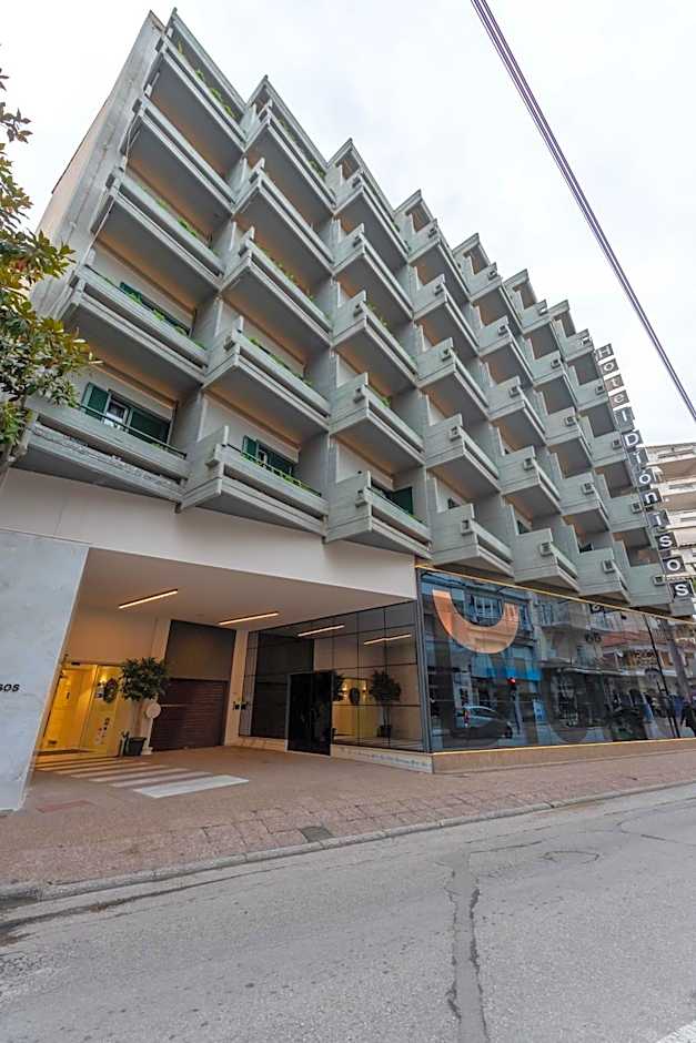 Dionisos Hotel