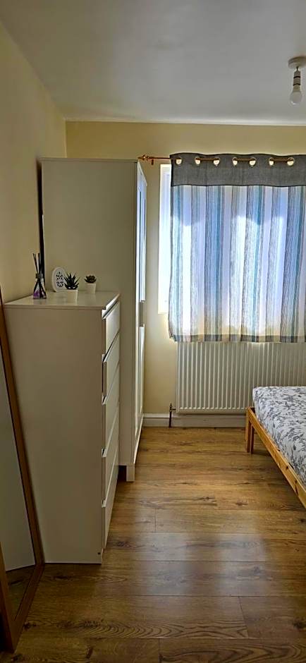 Private Rooms near Hither green Station