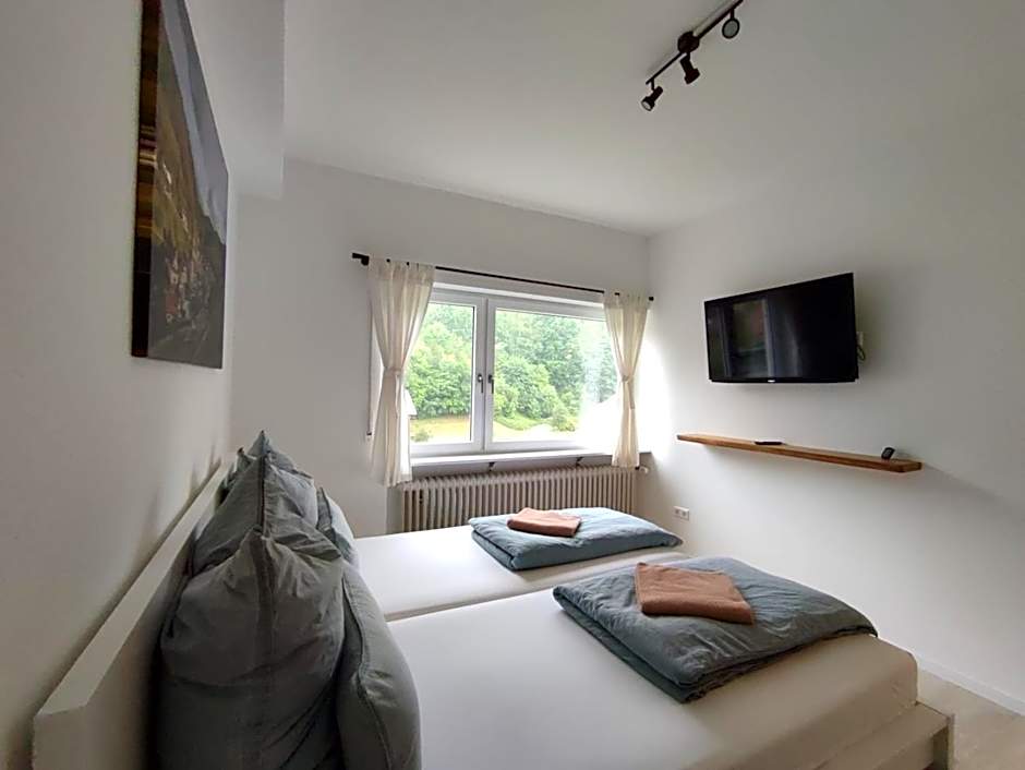 Steepleview House