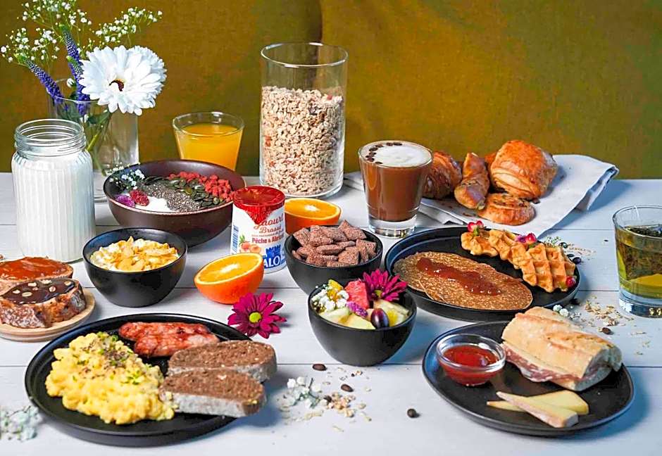 B&B HOTEL Paris Porte d'Orléans