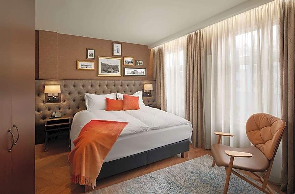 Konsulat Hotel Reykjavik, Curio Collection by Hilton