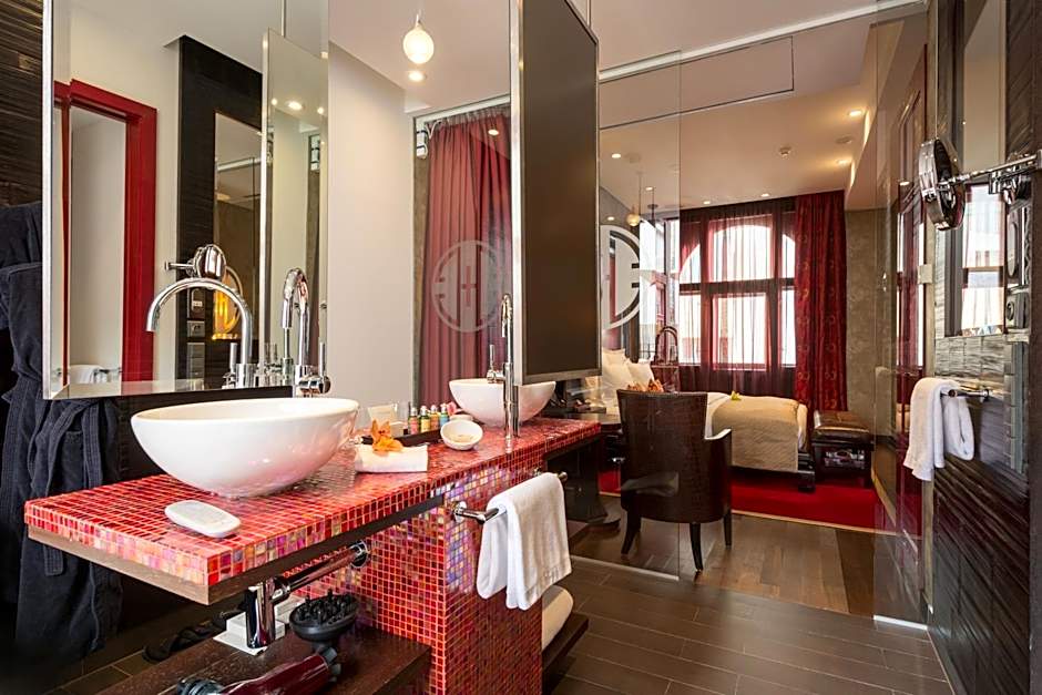 Buddha-Bar Hotel Prague