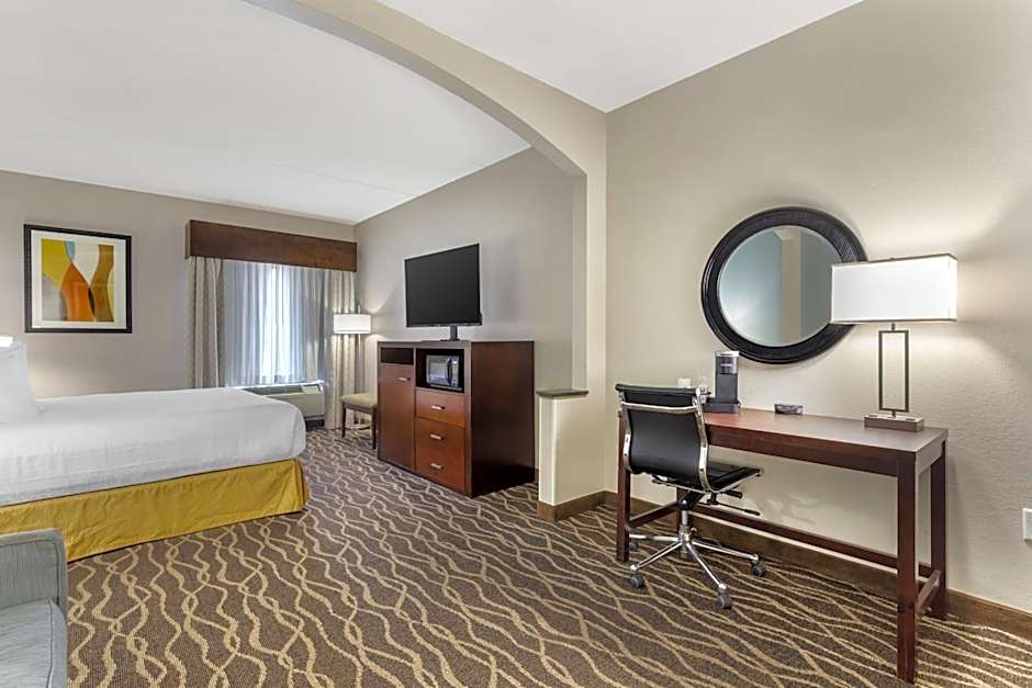 Best Western Plus Suites-Greenville