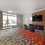 Econo Lodge Inn & Suites Bricktown