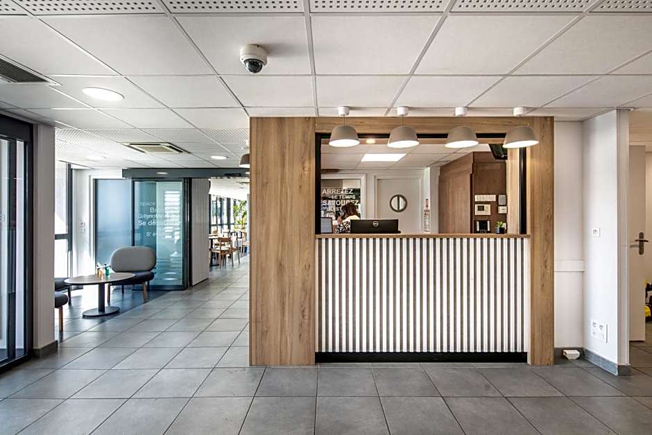 B&B HOTEL Lyon Aéroport Saint-Quentin-Fallavier