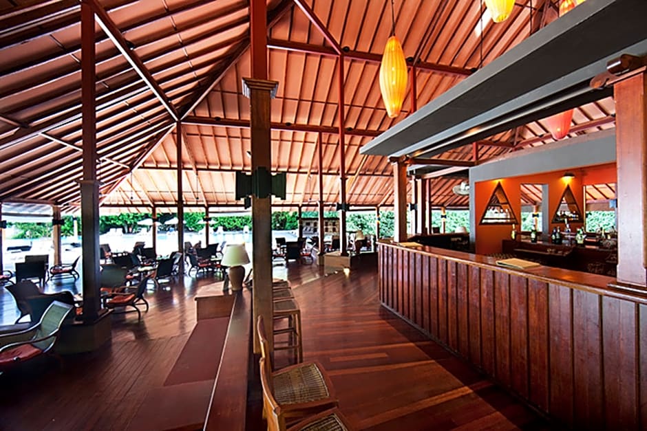 Adaaran Select Meedhupparu