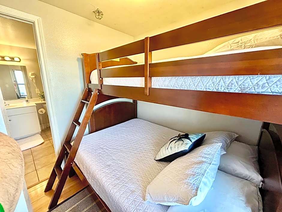 Amazing views! Great beachfront Panama City Condo