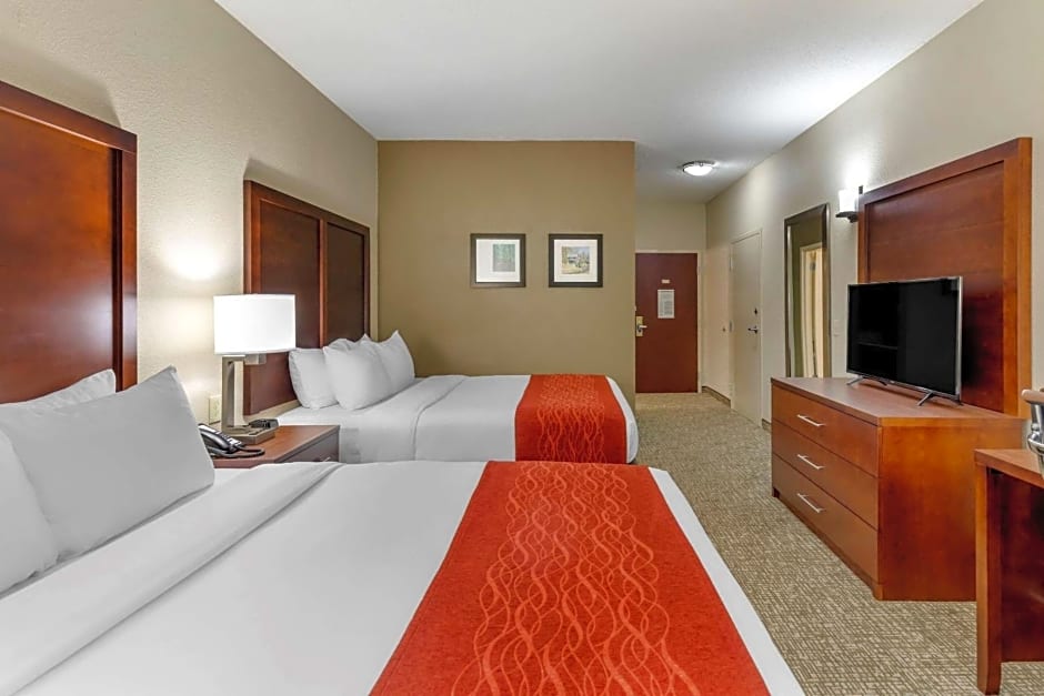 Comfort Inn & Suites