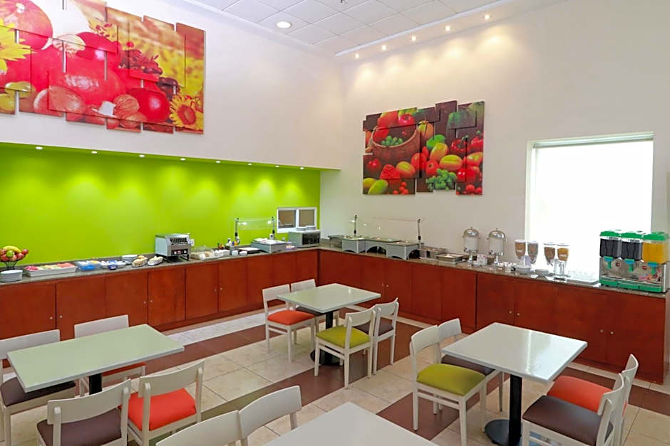 Staybridge Suites Queretaro By IHG