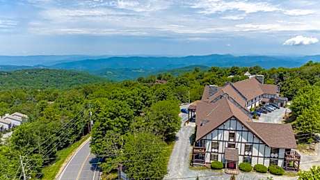 4 Seasons at Beech Mountain