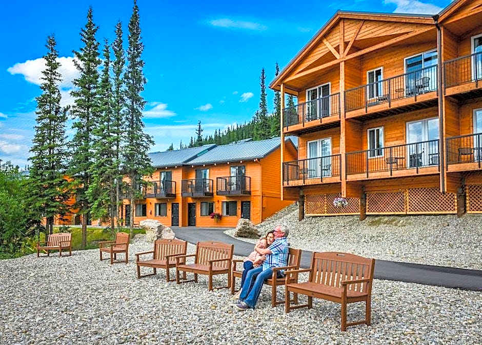 Denali Bluffs Hotel