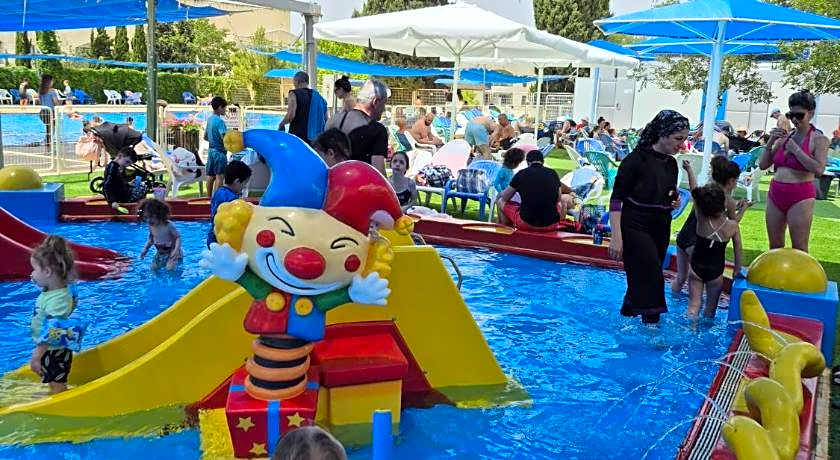 Shoresh Green Hills Hotel