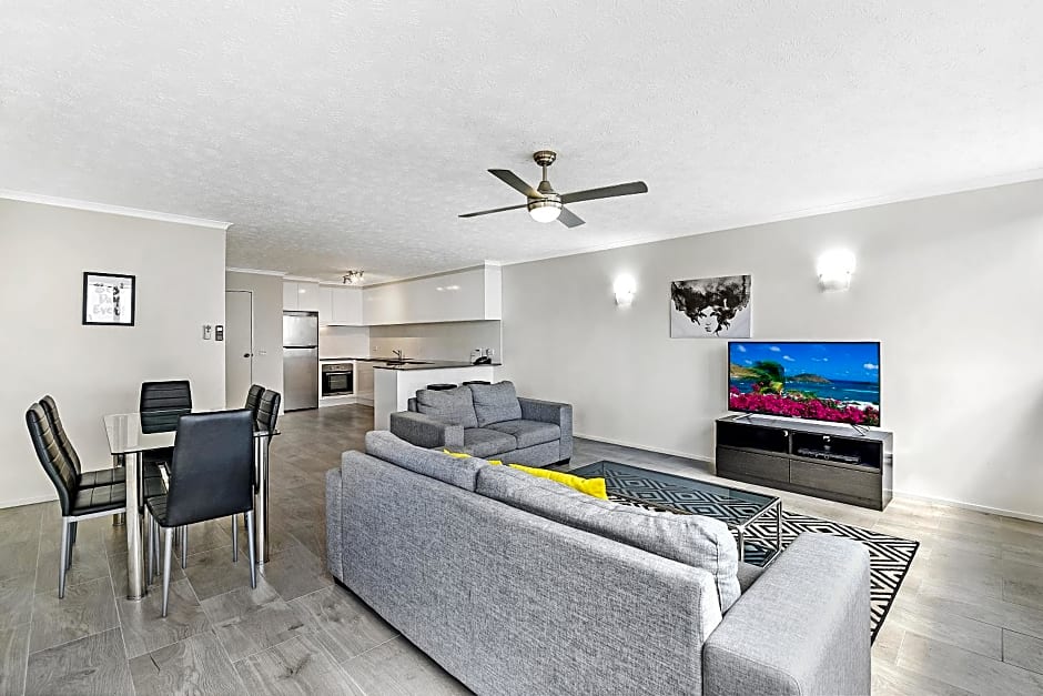 Broadbeach Travel Inn Apartments