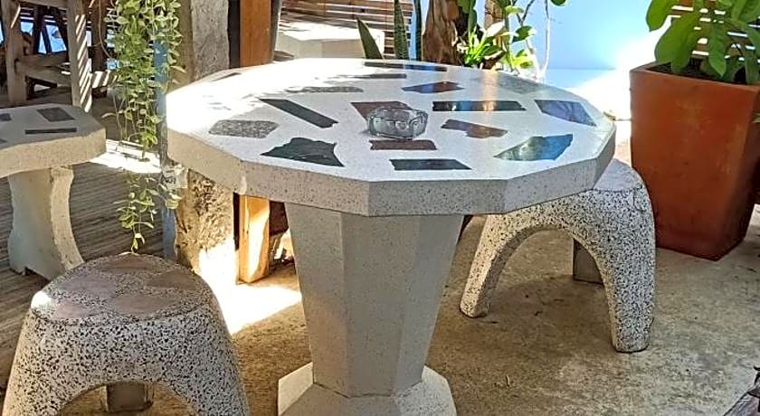 Canaan Guesthouse and Homestay