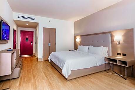 Large King Room