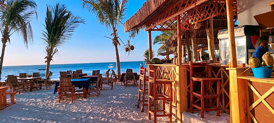 Aquarium Beach House