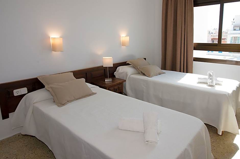 Apartamentos Mestret