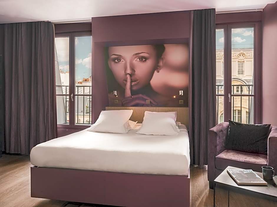 Legend Hôtel Paris