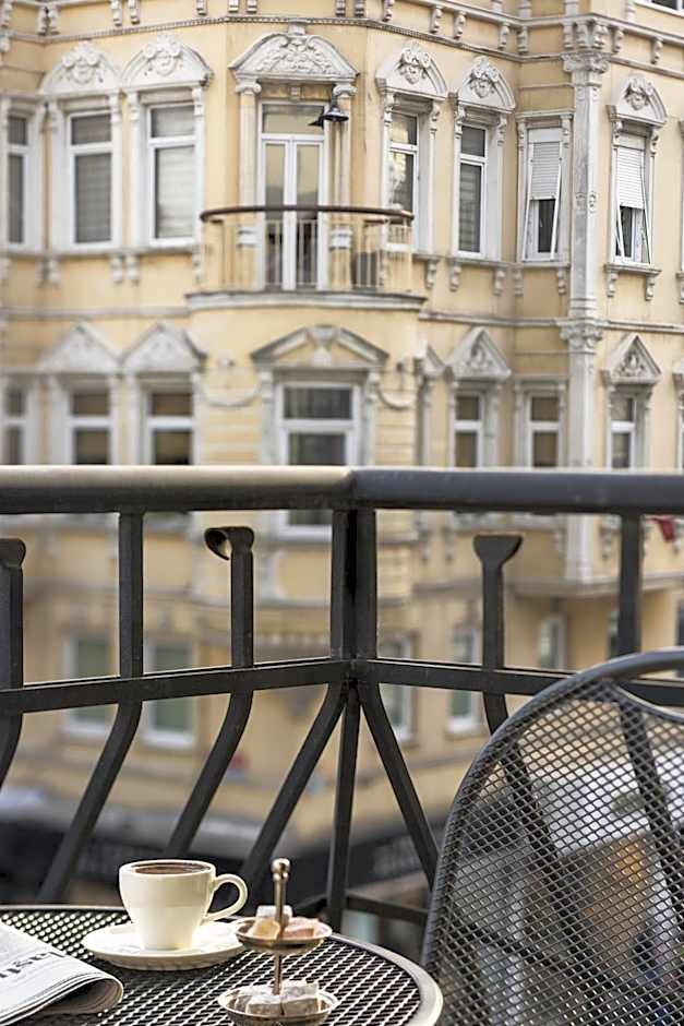 Nevv Bosphorus Hotel & Suites