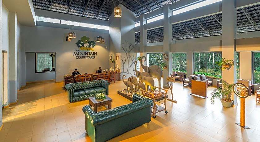 The Mountain Courtyard