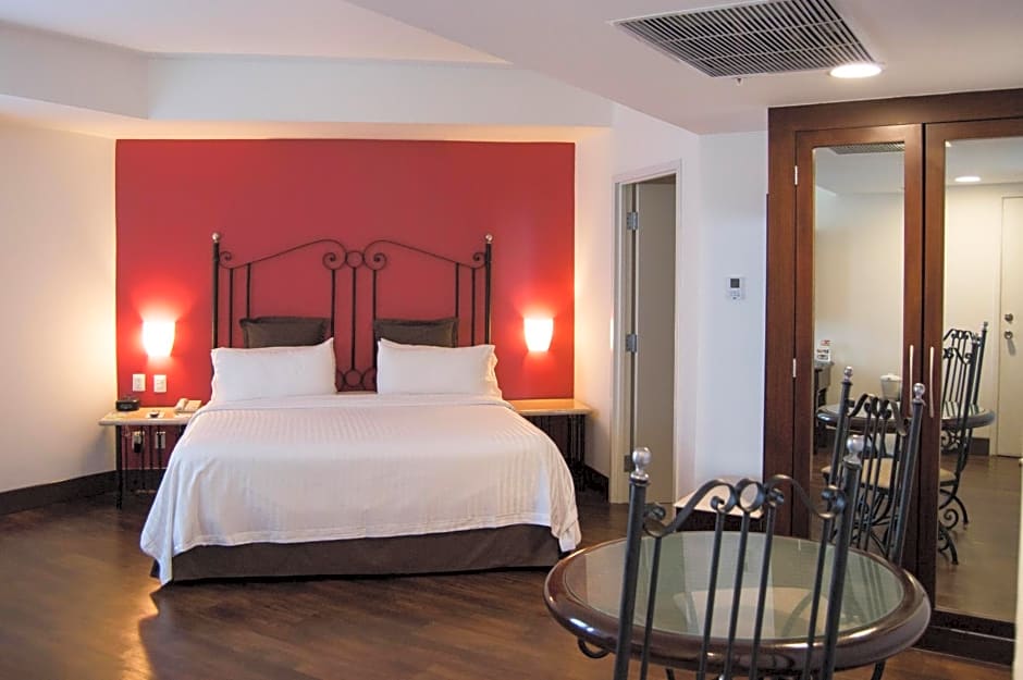 Holiday Inn & Suites Guadalajara Centro Historico By IHG