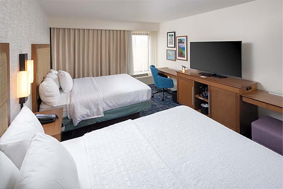 Hampton Inn & Suites Asheville Airport
