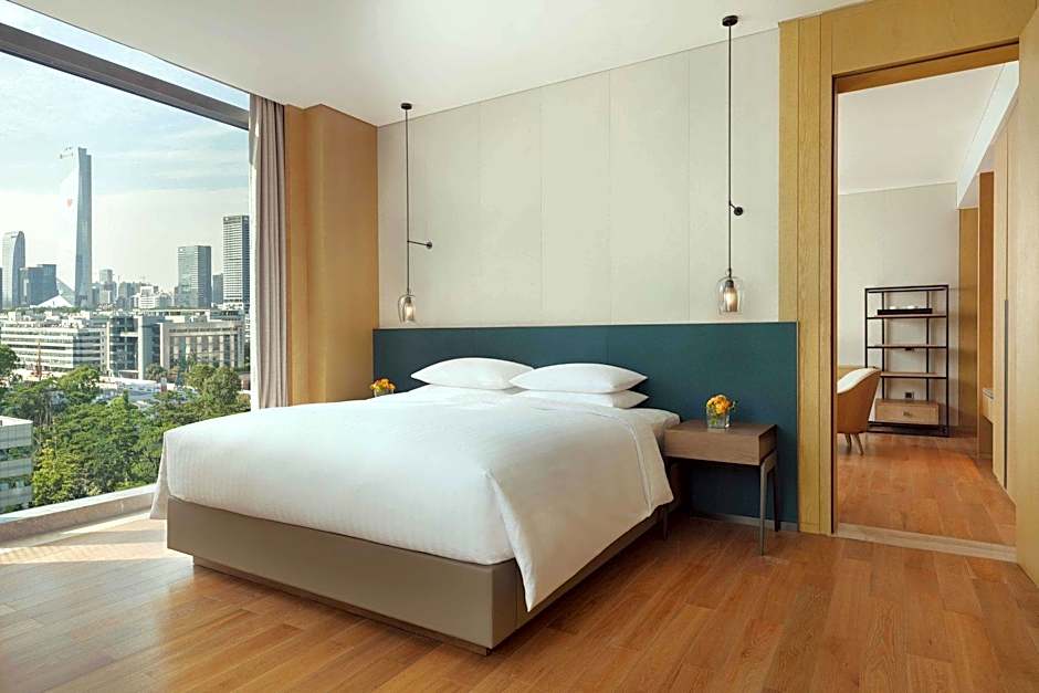 Courtyard by Marriott Shenzhen Bay