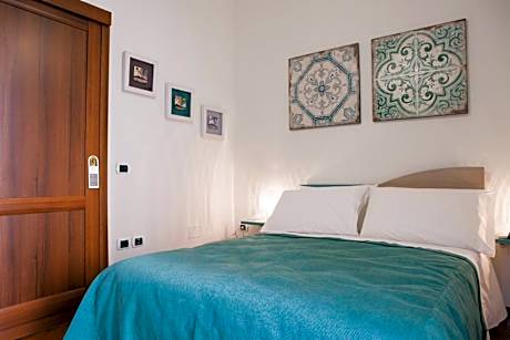 Queen Room with Balcony