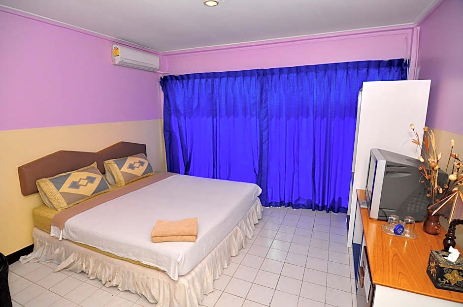 Bluewhale Guesthouse – Pattaya, DC
