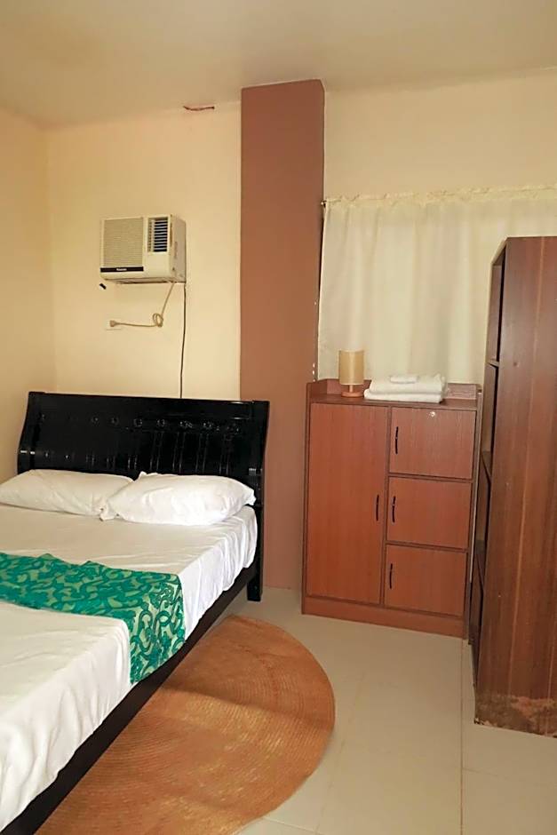 Jo-Cris Apartelle