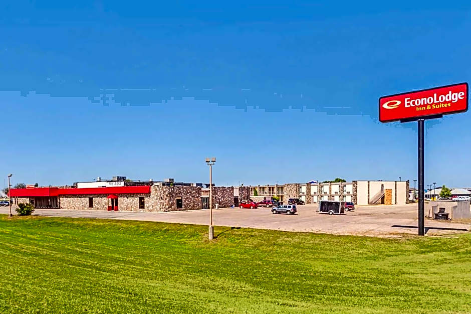 Econo Lodge Inn & Suites