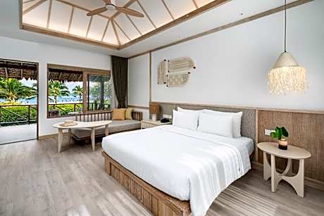 Deluxe Sea View Villa 1 King